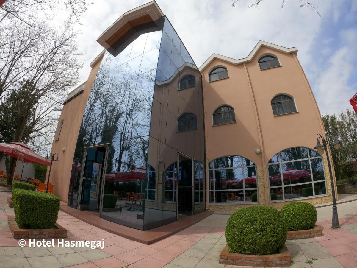 Hotel Hasmegaj Mahall' e Kryethuit Екстериор снимка