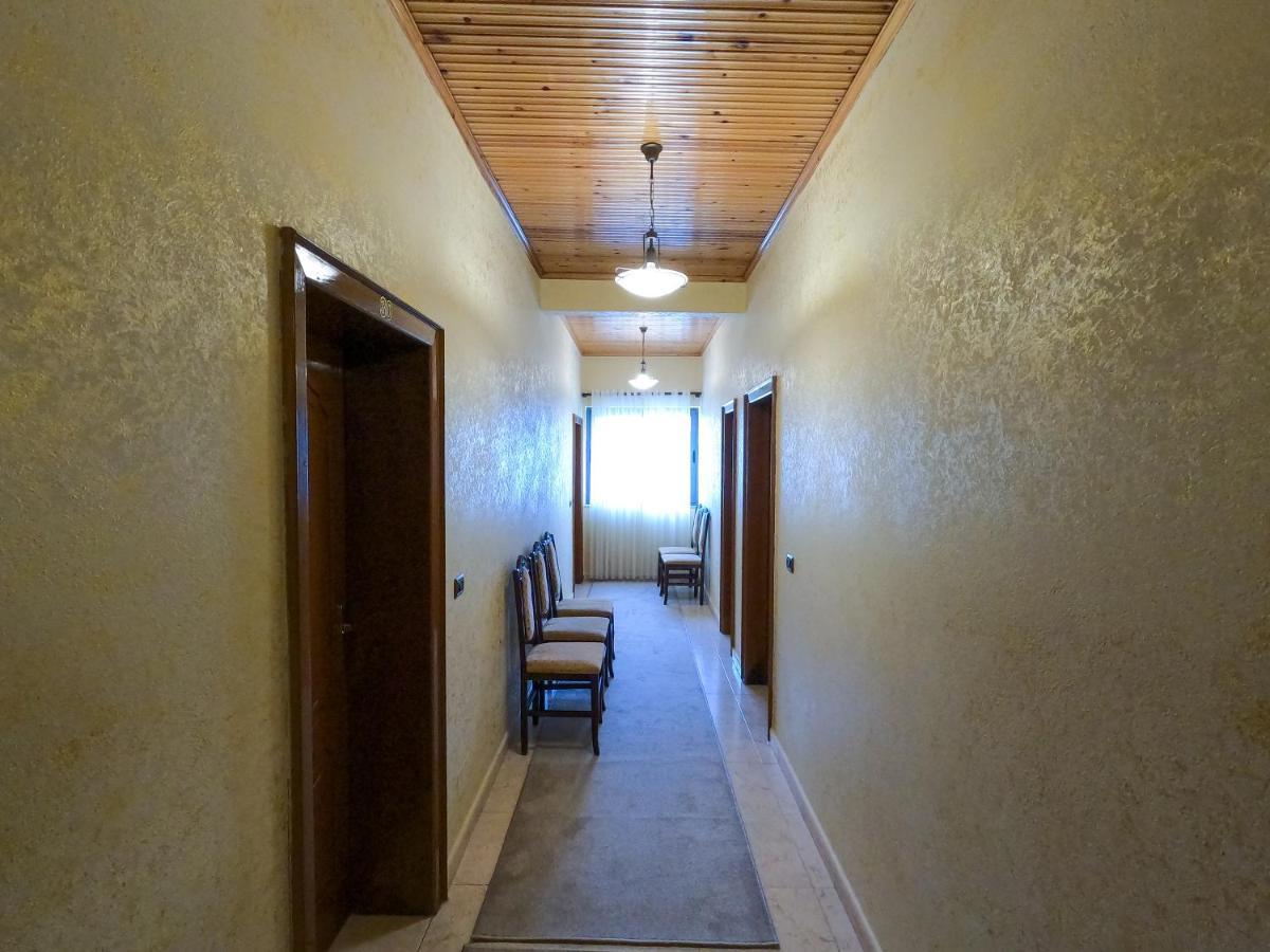 Hotel Hasmegaj Mahall' e Kryethuit Екстериор снимка