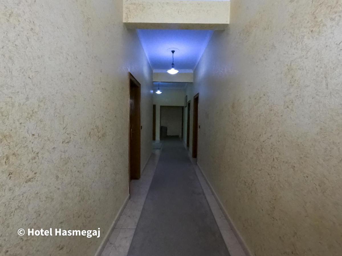 Hotel Hasmegaj Mahall' e Kryethuit Екстериор снимка
